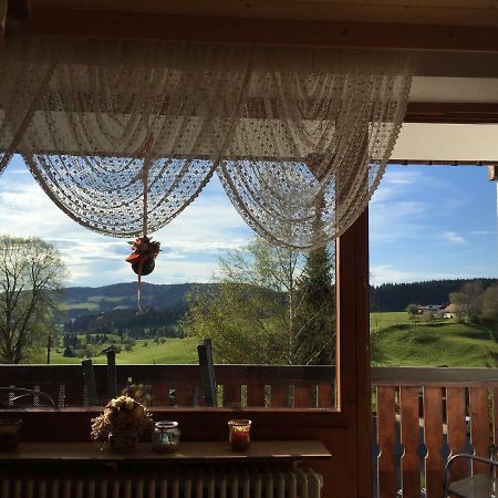Ferienwohnung Familie Zuck Missen Wilhams Bagian luar foto